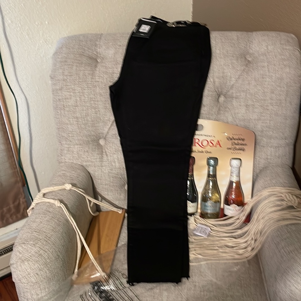 Brand new Sz 15 Fashion Nova Pants tags